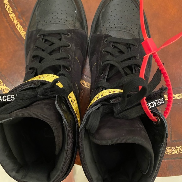 OFF-White Industrial High Top - Picture 9 of 11